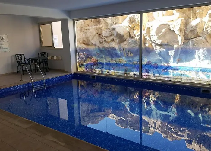 B103 Vanessa Lovely *